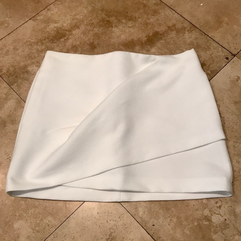 Zara Skirt Size S